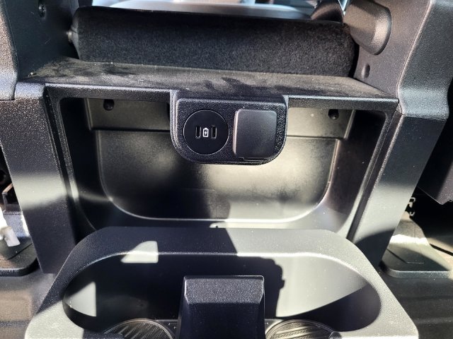 Used 2025 White Ford XL image 13