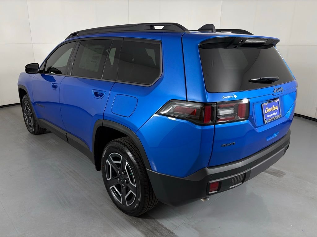 New 2026 Hydro Blue Pearl-Coat Exterior Paint Jeep Limited image 6