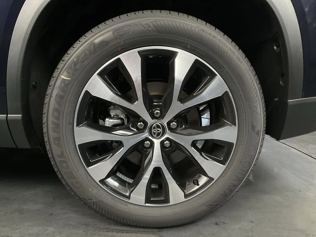 New 2026 Blueprint Toyota Hybrid MAX Limited image 25