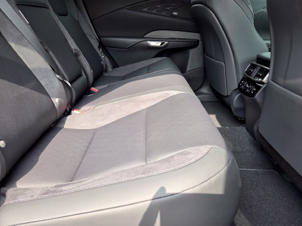 2026 Lexus RX 350 Luxury - Photo 32
