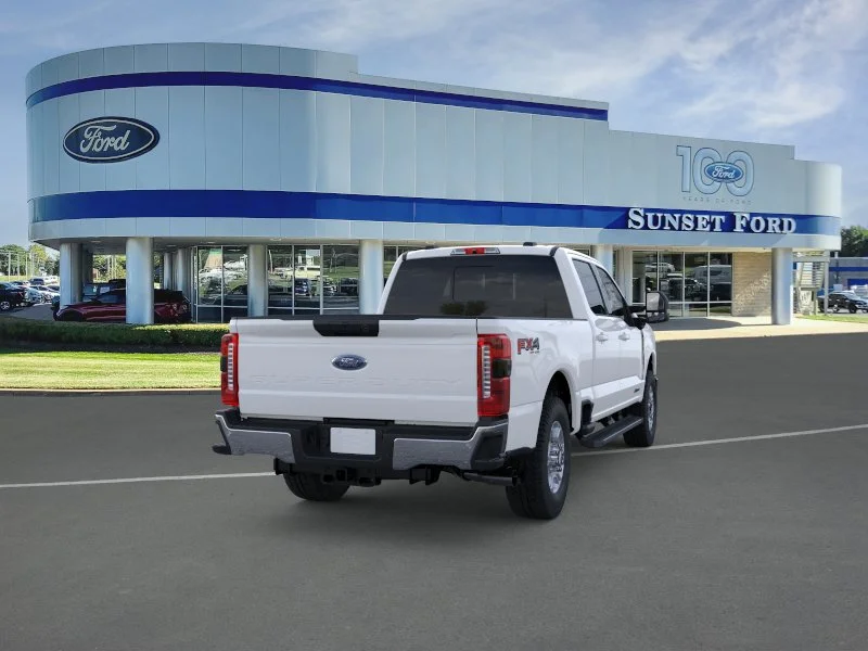 New 2026 Oxford White Ford XLT image 8