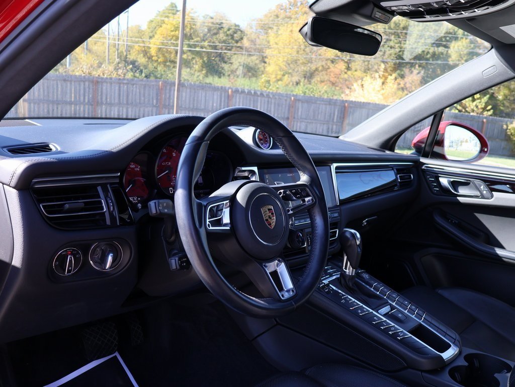 2020 Porsche Macan GTS photo 3
