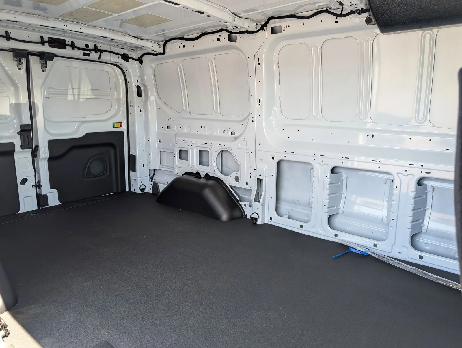 2025 Ford Transit Van Base - Photo 24