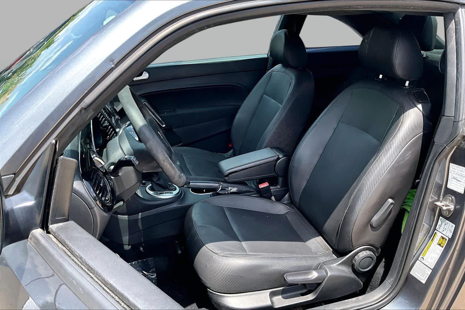 Used 2016 Platinum Gray Metallic Volkswagen 1.8T Fleet Edition image 8