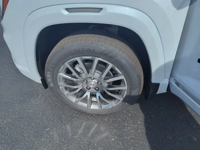 New 2026 Glacier White Tricoat GMC Denali image 32