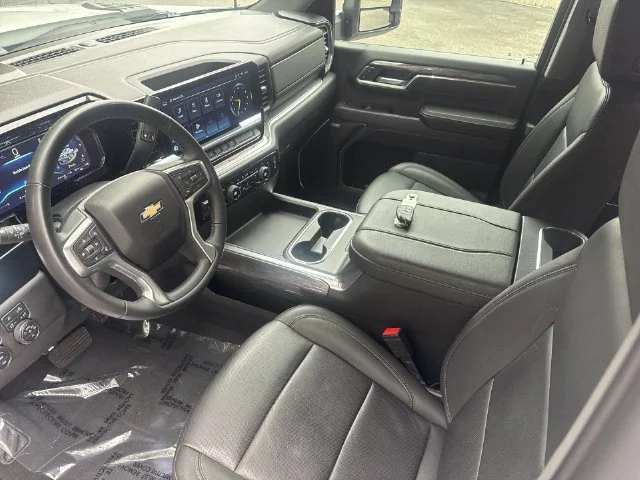 Used 2024 White Chevrolet LTZ image 16