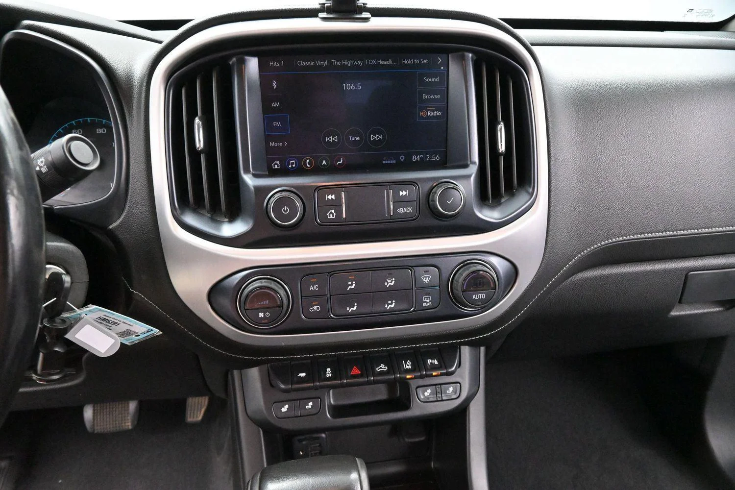 Used 2019 Onyx Black GMC 4WD SLT image 21