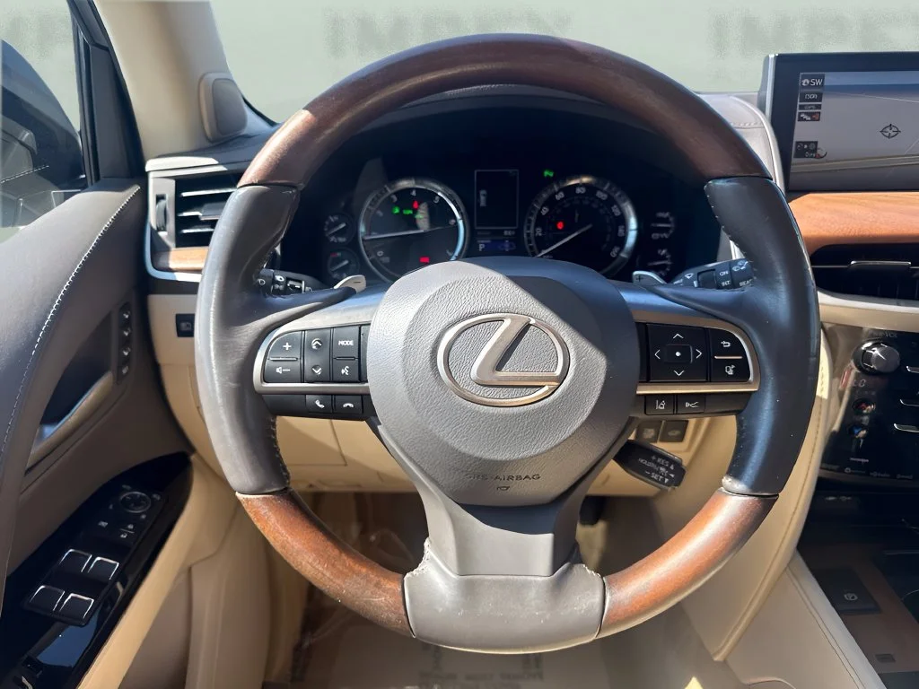 Used 2019 Silver Lexus 570 image 13