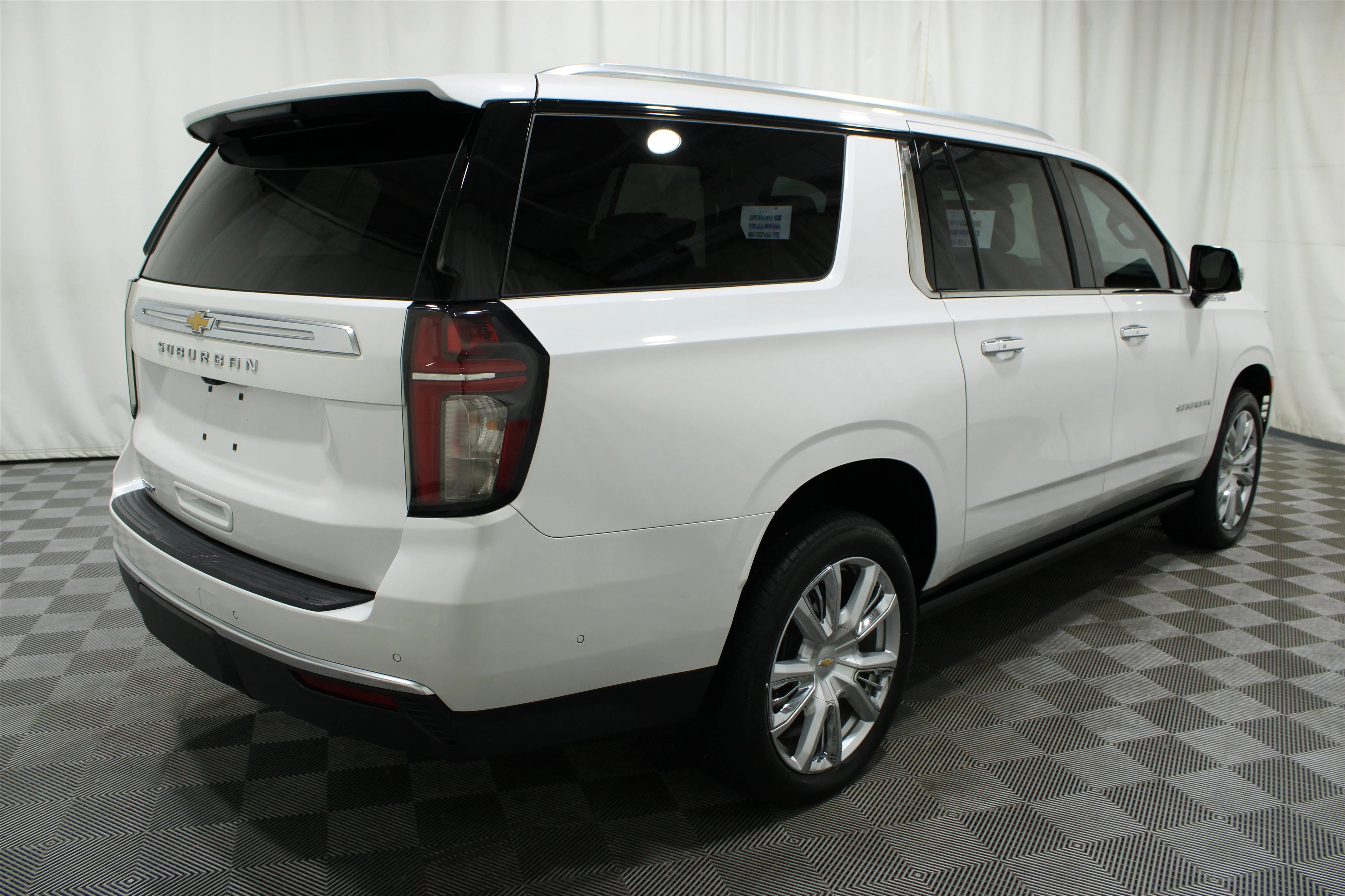 2024 Chevrolet Suburban High Country - Photo 41