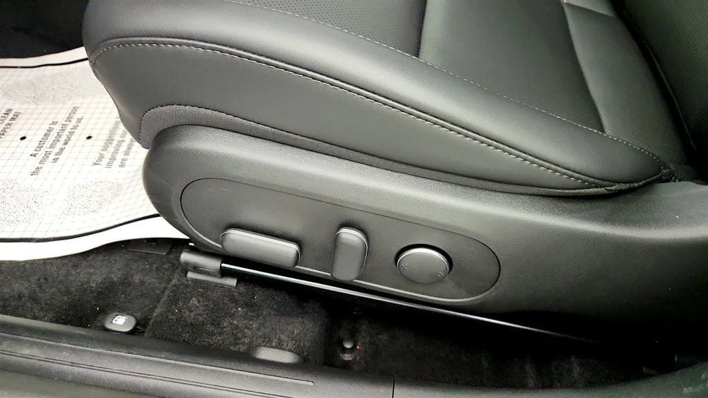 Used 2026 Cyber Gray Metallic Hyundai Limited AWD image 12