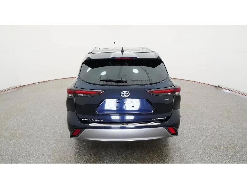 New 2026  Toyota Platinum image 9