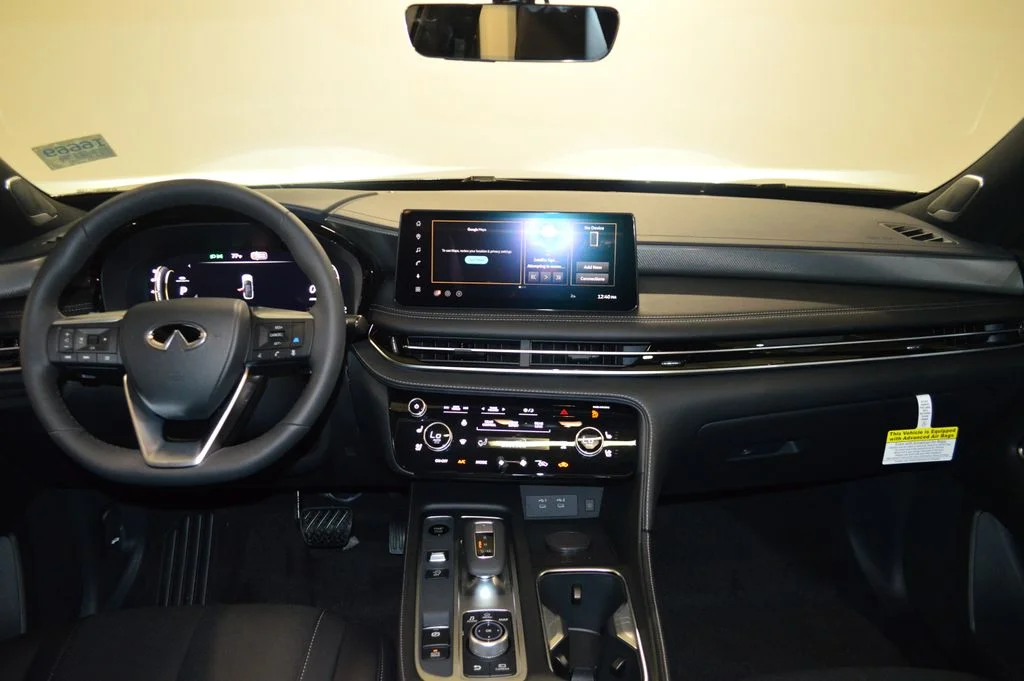 New 2027 Graphite Shadow INFINITI SPORT image 36