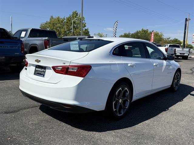 2023 Chevrolet Malibu 1LT photo 4