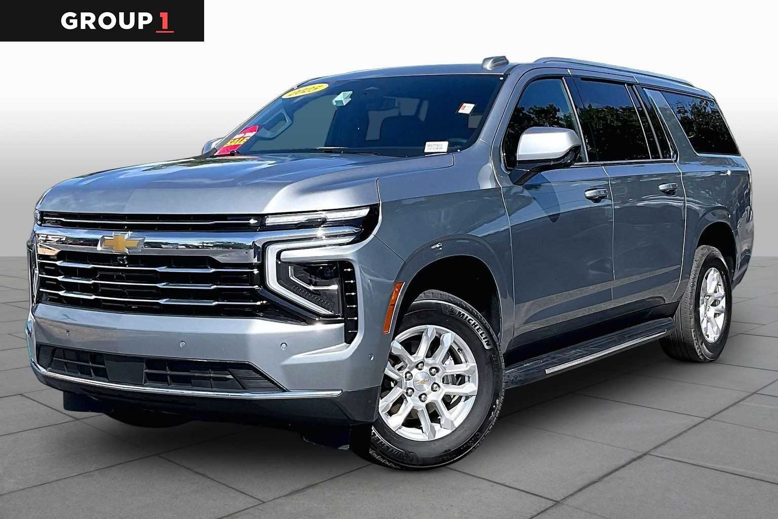 2025 Chevrolet Suburban LT