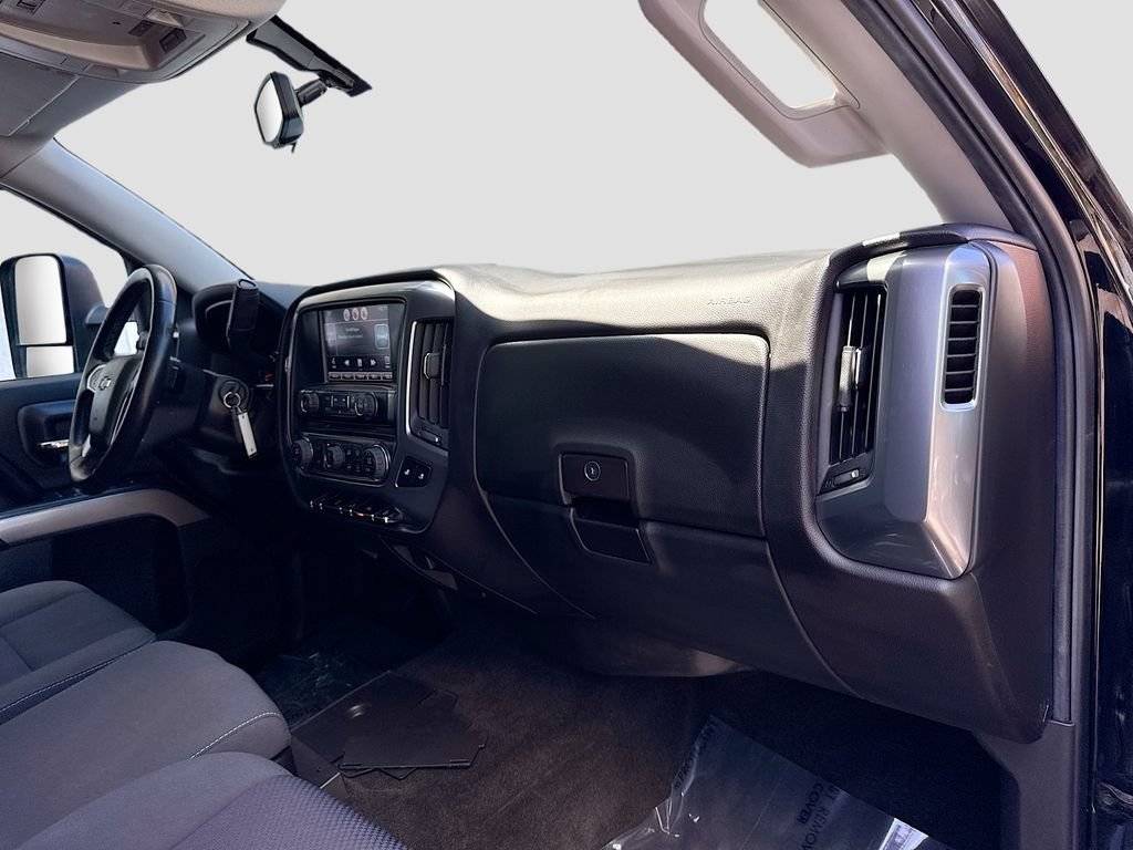 Used 2015 BLACK Chevrolet LT image 32
