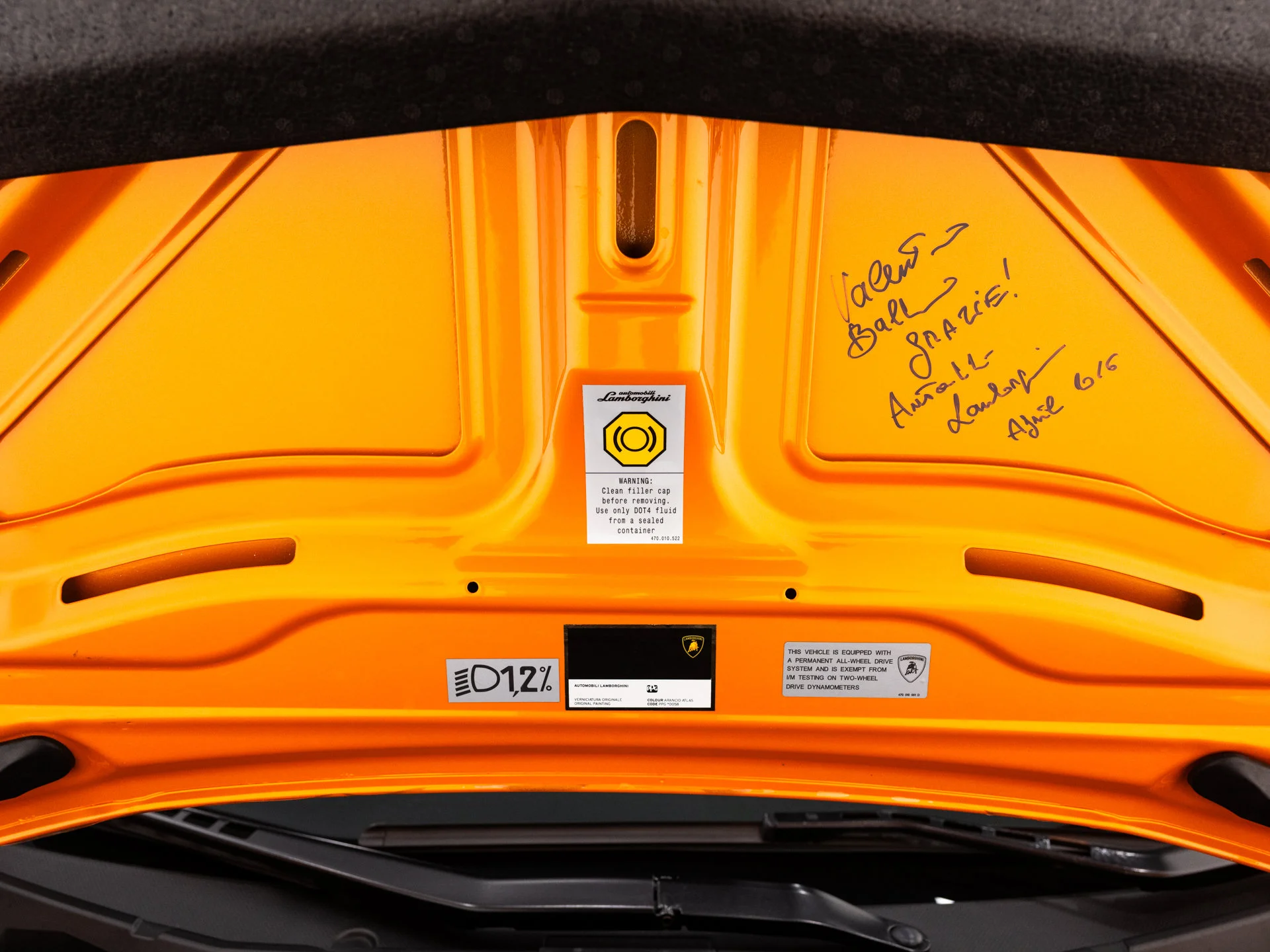 Used 2016 Arancio Atlas Pearl Effect Lamborghini LP700-4 image 48