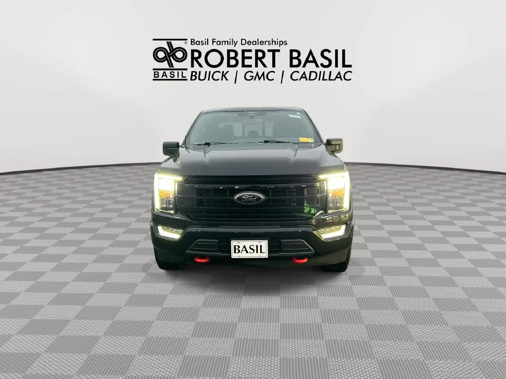 Used 2022 Black Ford XLT image 3
