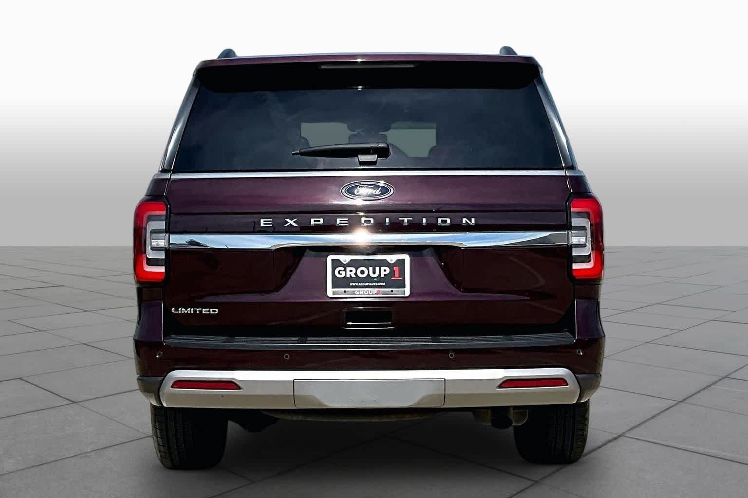 Used 2024 Jewel Red Metallic Tinted Clearcoat Ford Limited image 5