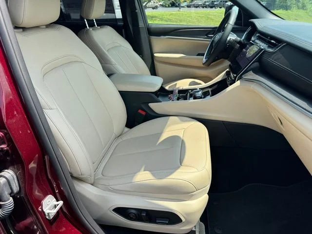 Used 2025 Red Jeep Limited image 14