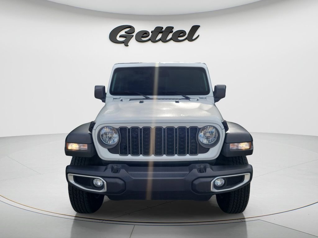 Used 2026 White Jeep Sport S image 2