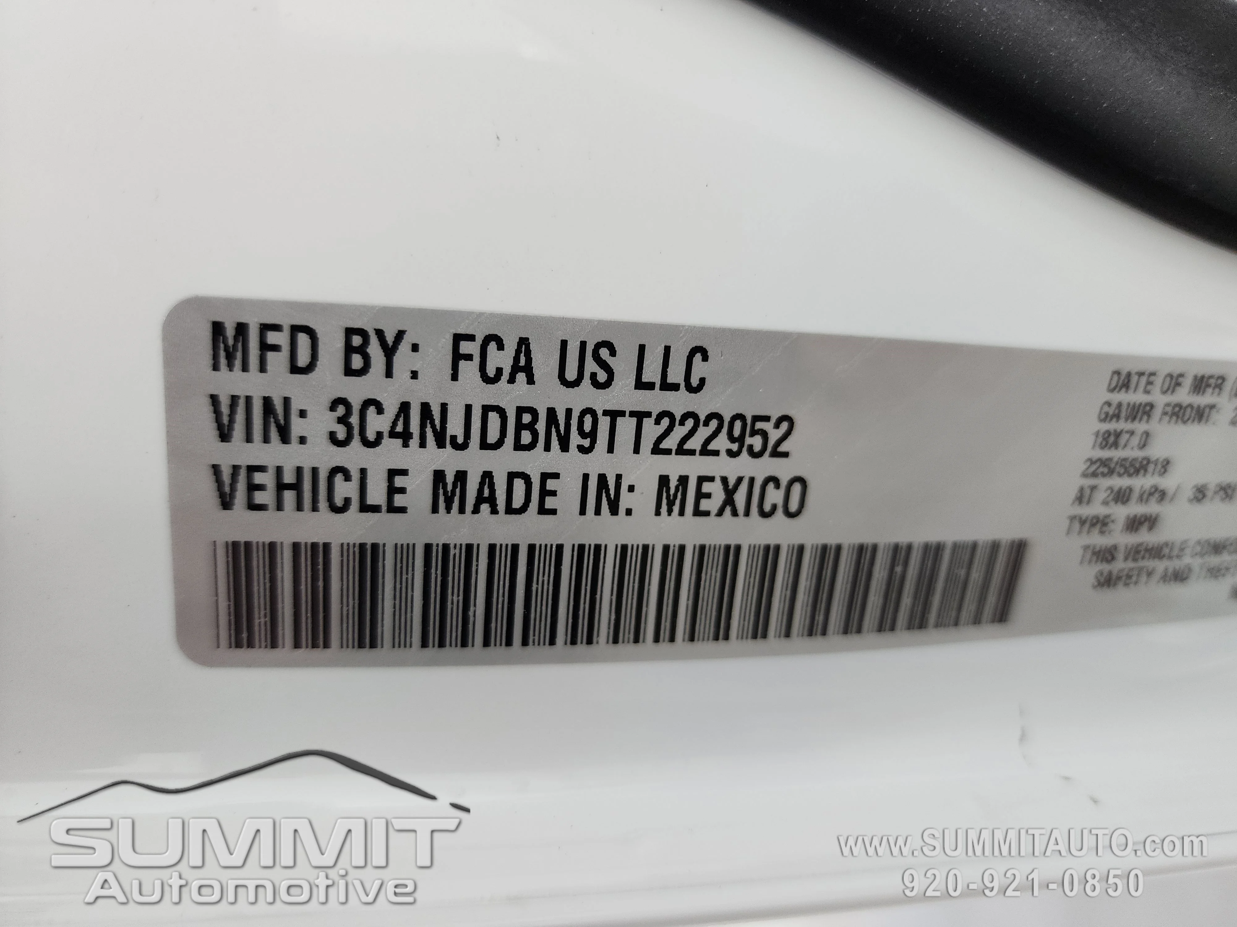 New 2026 Bright White Clearcoat Jeep Latitude image 67