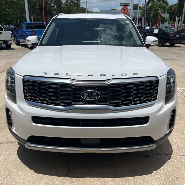 Used 2021 White Kia EX image 6