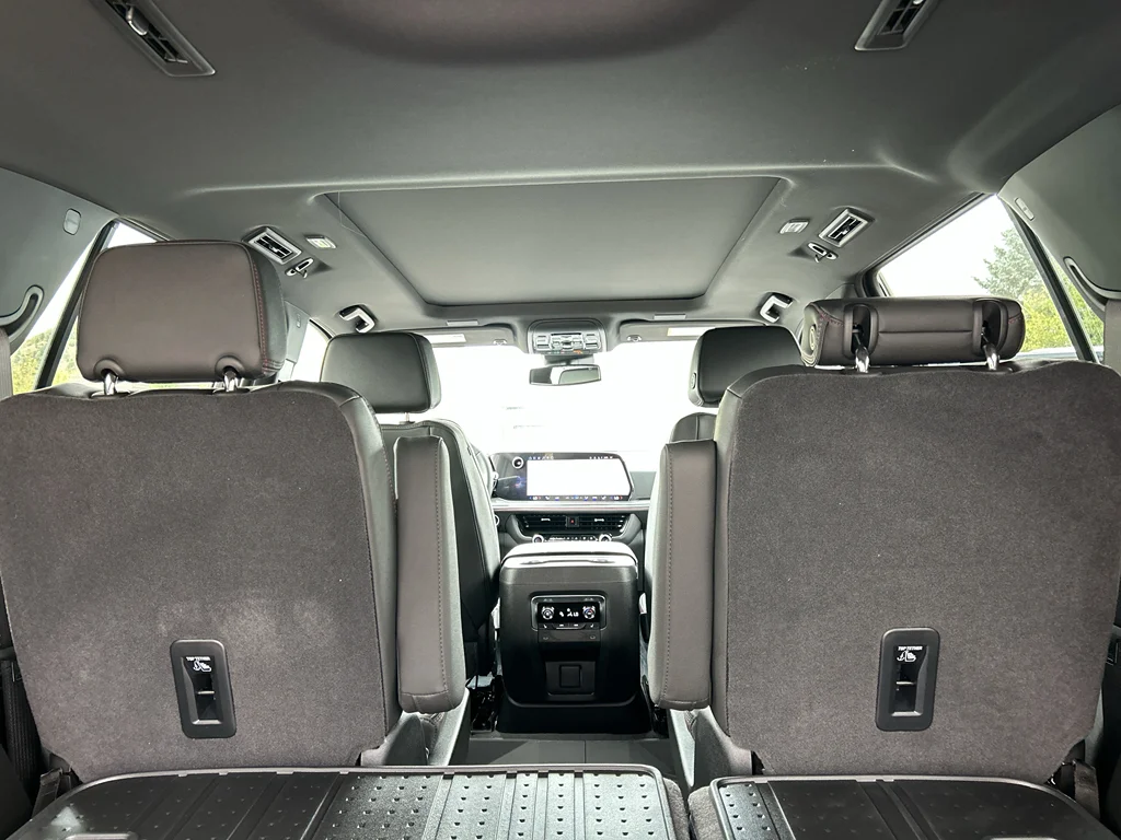 2026 Chevrolet Tahoe RST - Photo 9