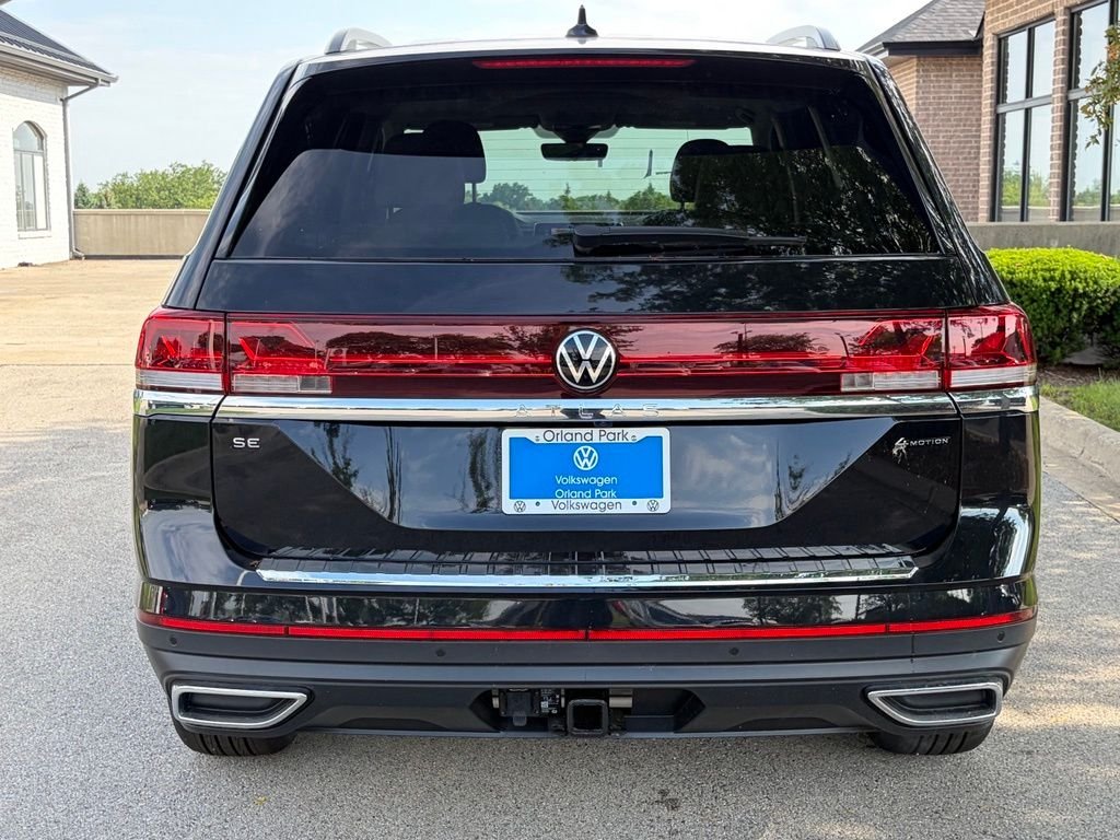 New 2026 Deep Black Pearl Volkswagen 2.0T SE W/TECHNOLOGY image 5