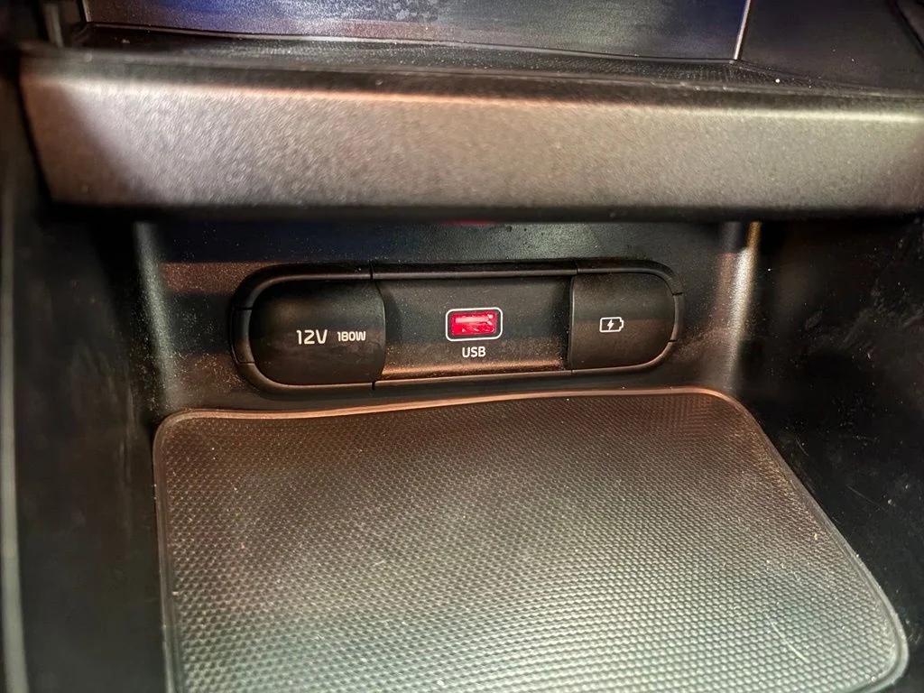 Used 2023 Black Kia GT-Line image 27