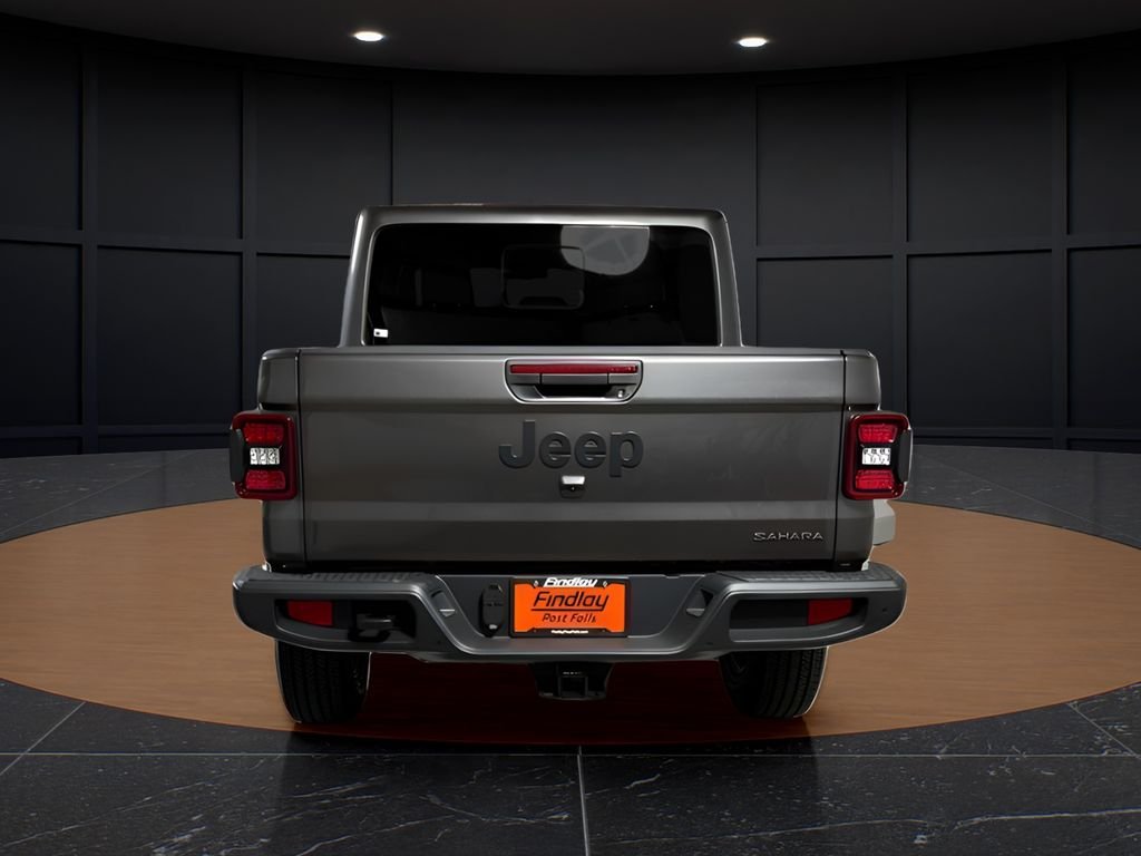 New 2026 Granite Crystal Metallic Clearcoat Jeep Sahara image 6