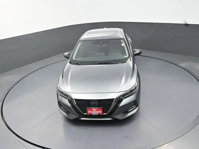 Used 2023 Gray Nissan SR image 27