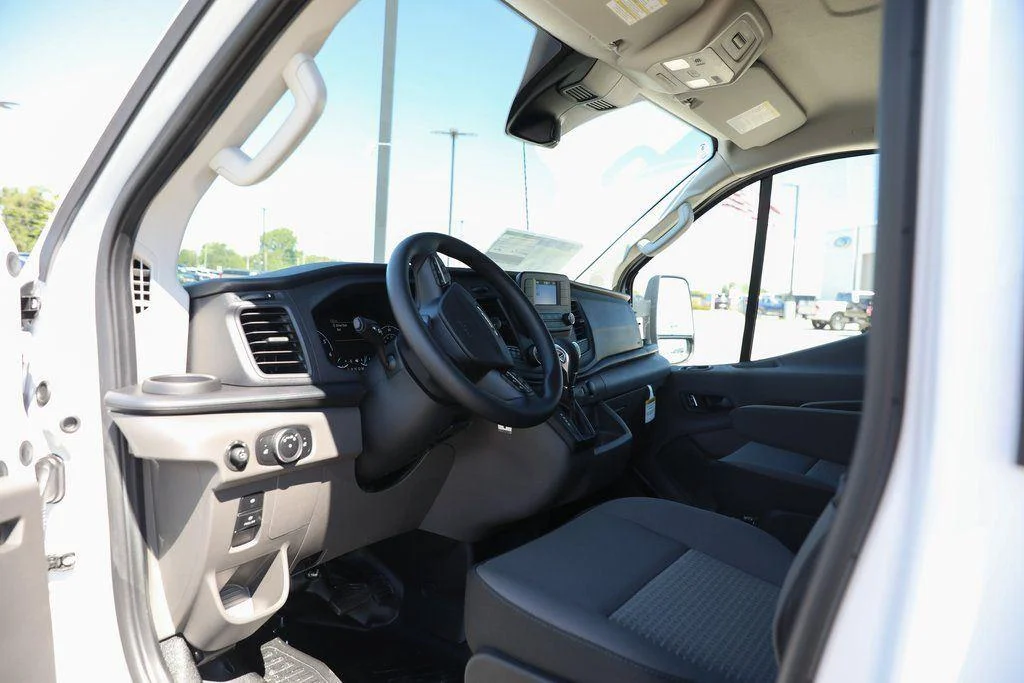 2025 Ford Transit Van Base - Photo 27
