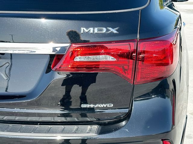 Used 2020 Black Acura Technology image 32