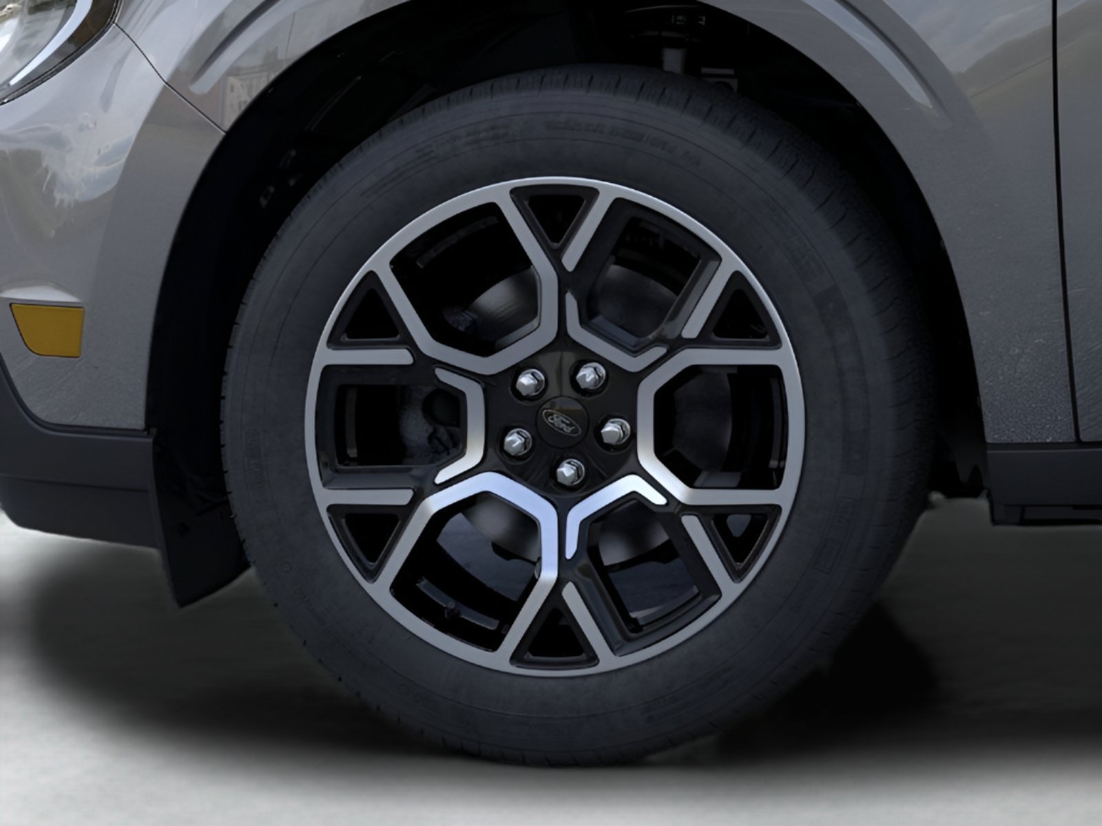 New 2026 Carbonized Gray Metallic Ford LARIAT image 22