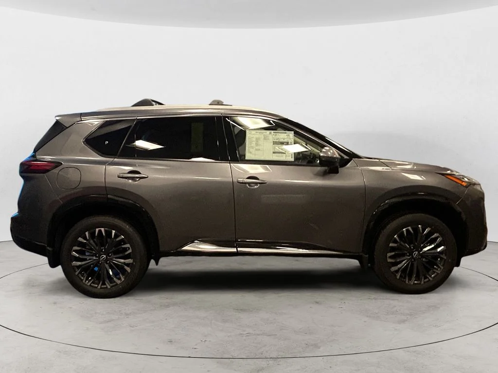 New 2026 Gun Metallic Nissan Platinum image 6