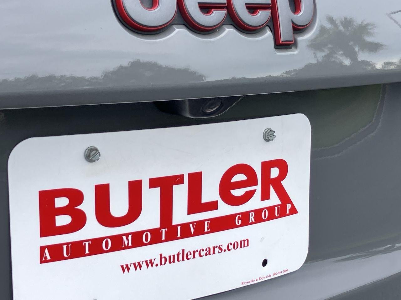 Used 2020 Gray (Sting-Gray Clearcoat) Jeep Trailhawk image 11