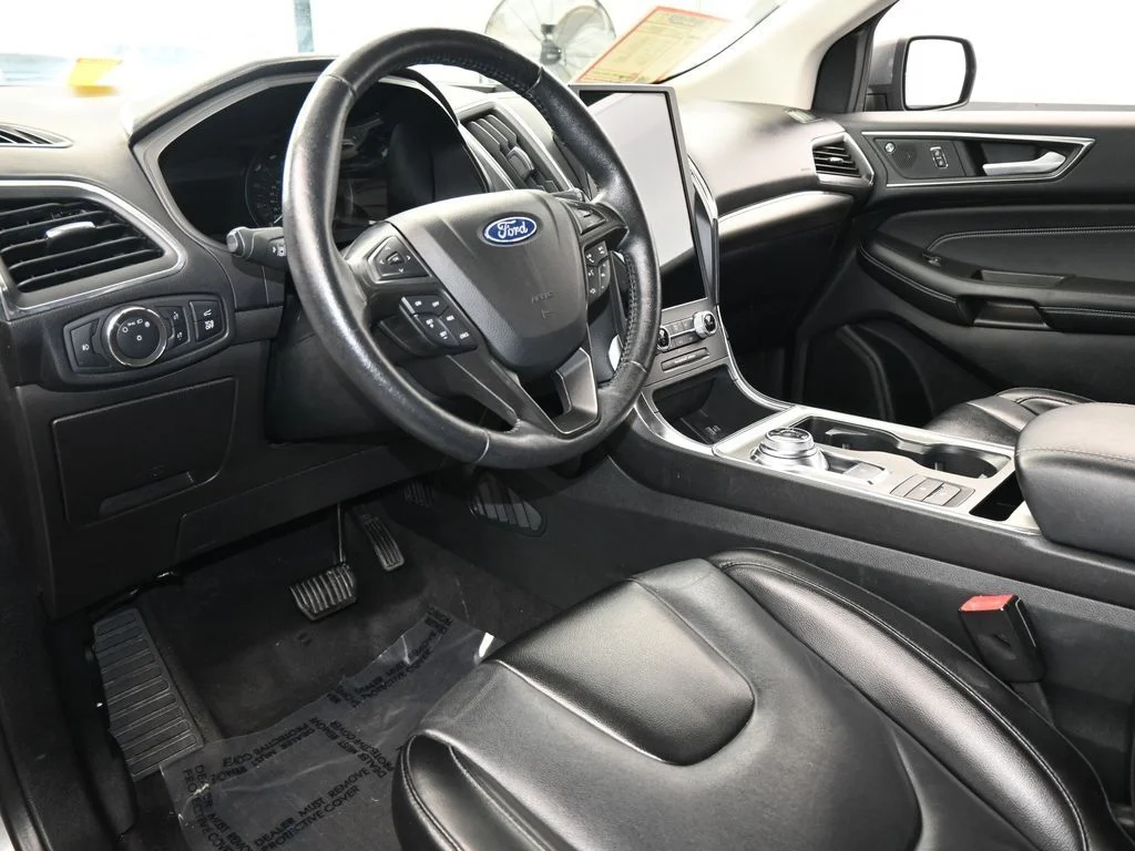 Used 2022 Gray Metallic Ford Titanium image 13