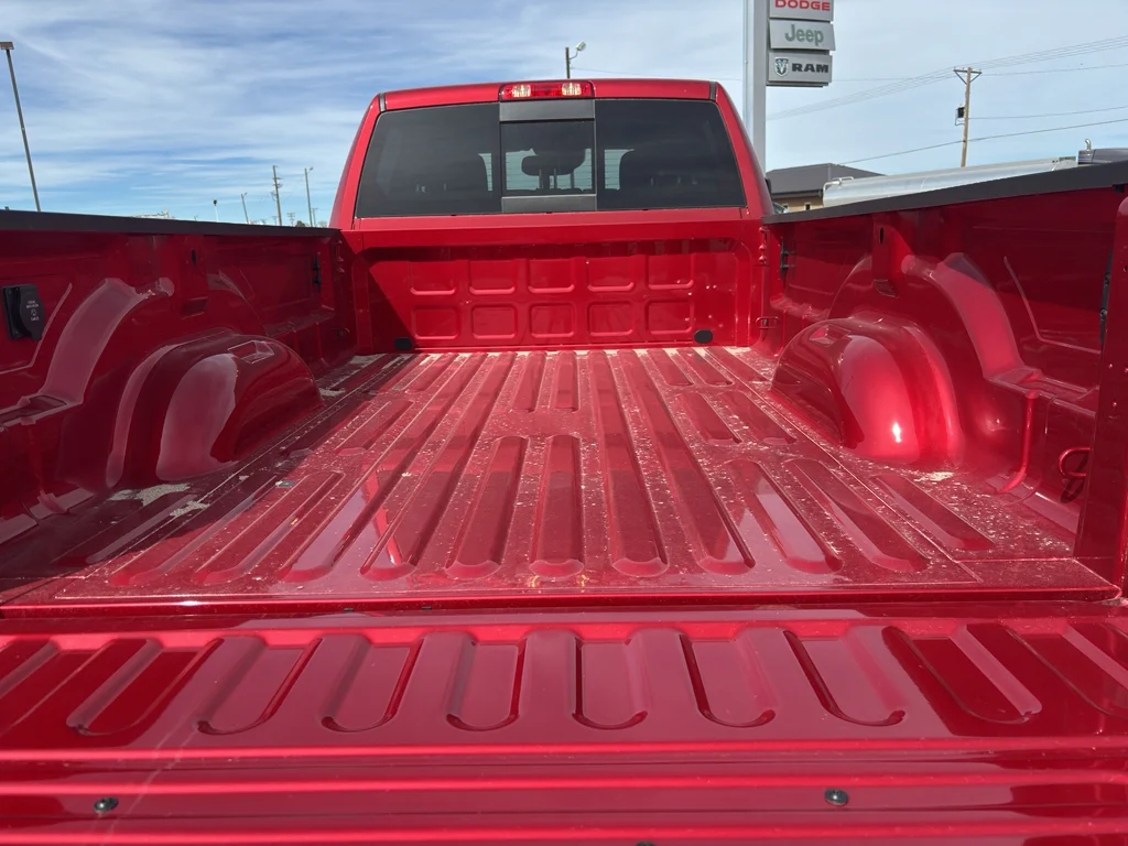 2026 RAM 2500 Tradesman/Black Express - Photo 13