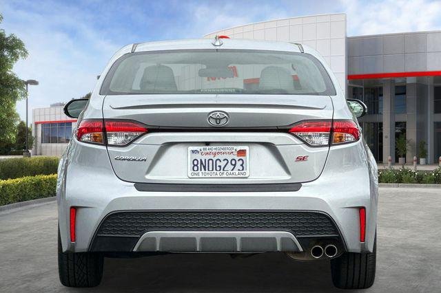 Certified Used 2020 CLASSIC SILVER MET Toyota  image 5
