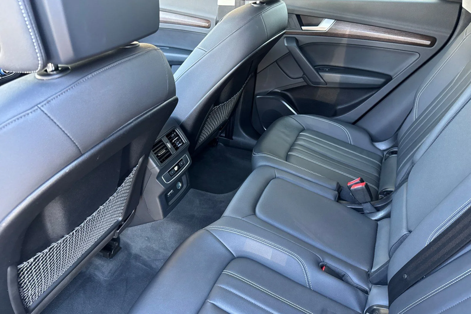 2022 Audi Q5 Premium - Photo 11