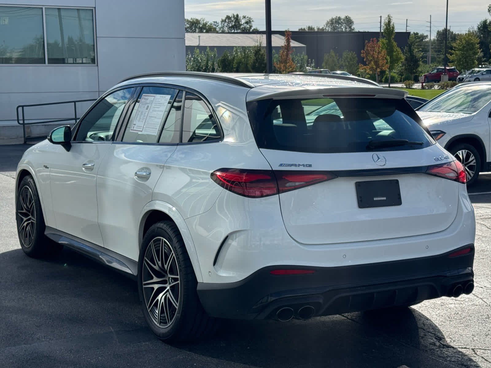 2025 Mercedes-Benz GLC AMG GLC43 - Photo 6