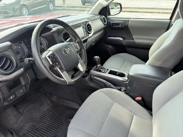 Used 2019 Red Toyota SR5 image 17