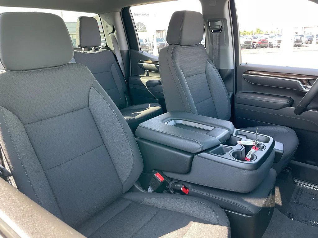 Used 2026 Sterling Gray Metallic Chevrolet RST image 27