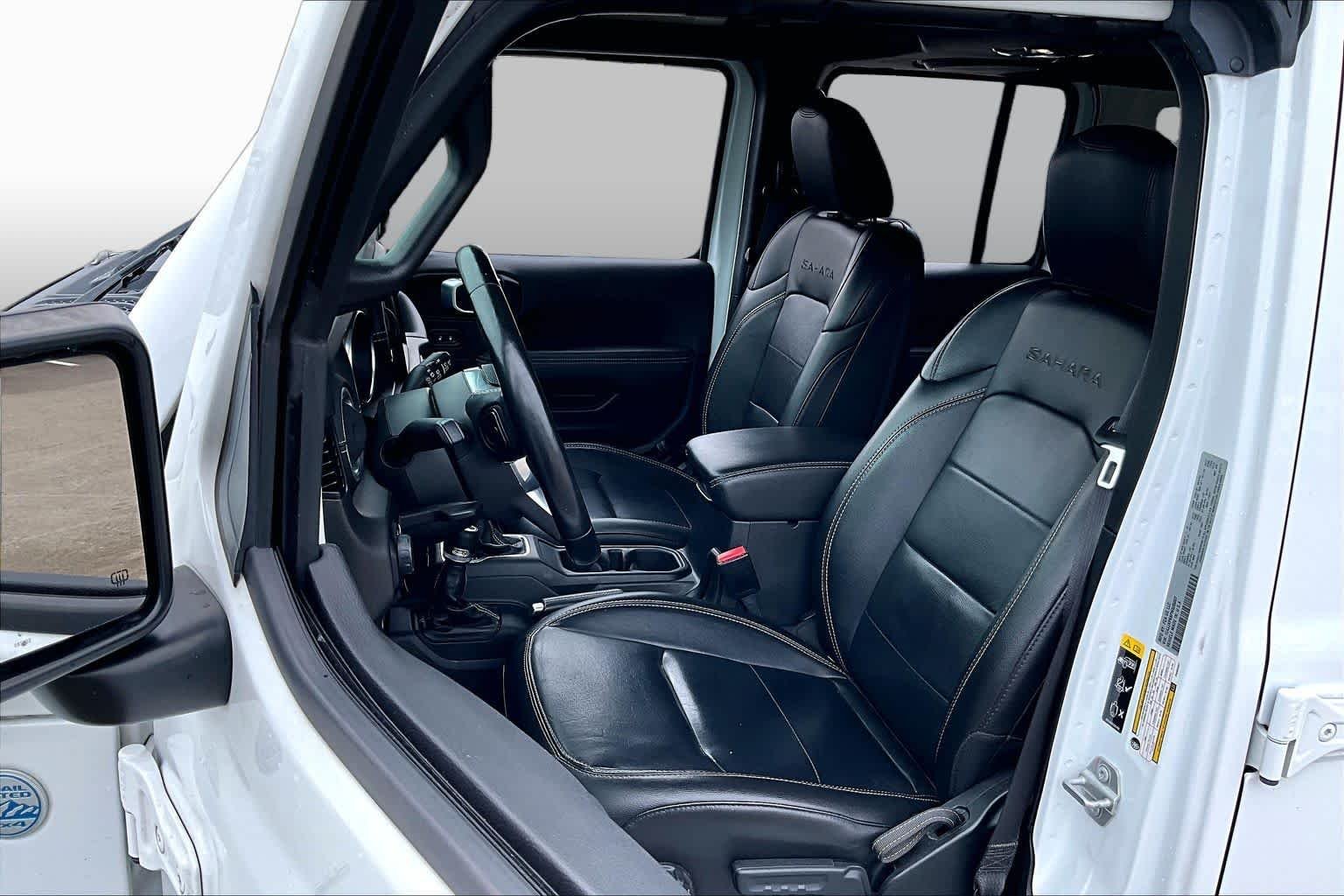 Used 2023 Bright White Clearcoat Jeep Sahara image 7