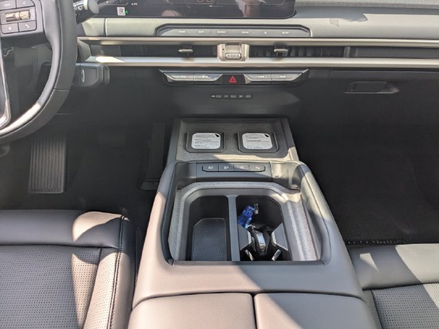 New 2027 Ebony Black Kia S image 20