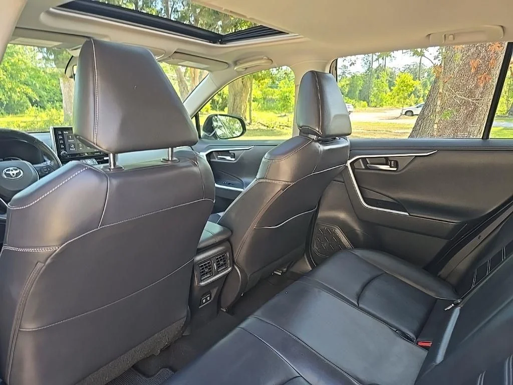 Used 2019 Black Toyota Limited image 28