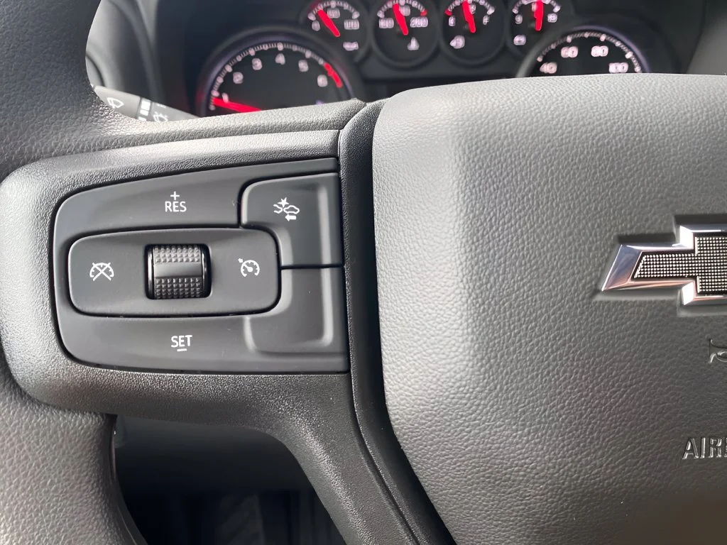 New 2026 Summit White Chevrolet Custom Trail Boss image 20