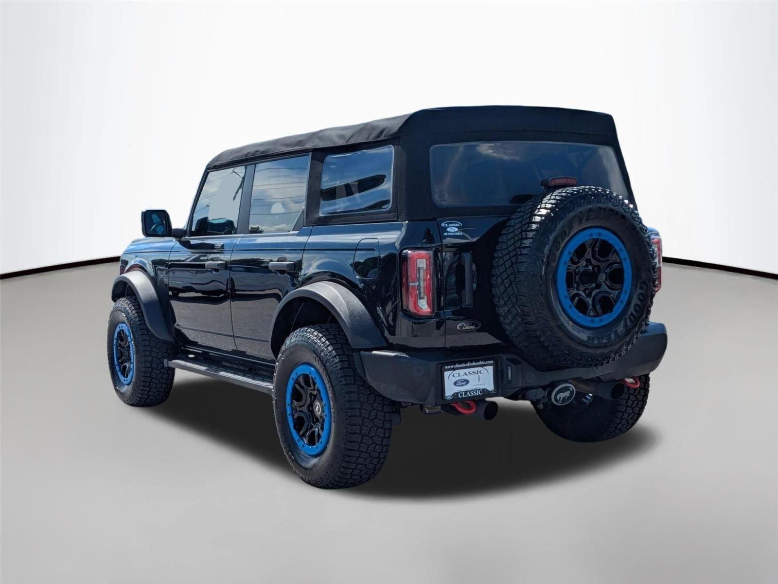 Used 2022 Shadow Black Ford Wildtrak image 7
