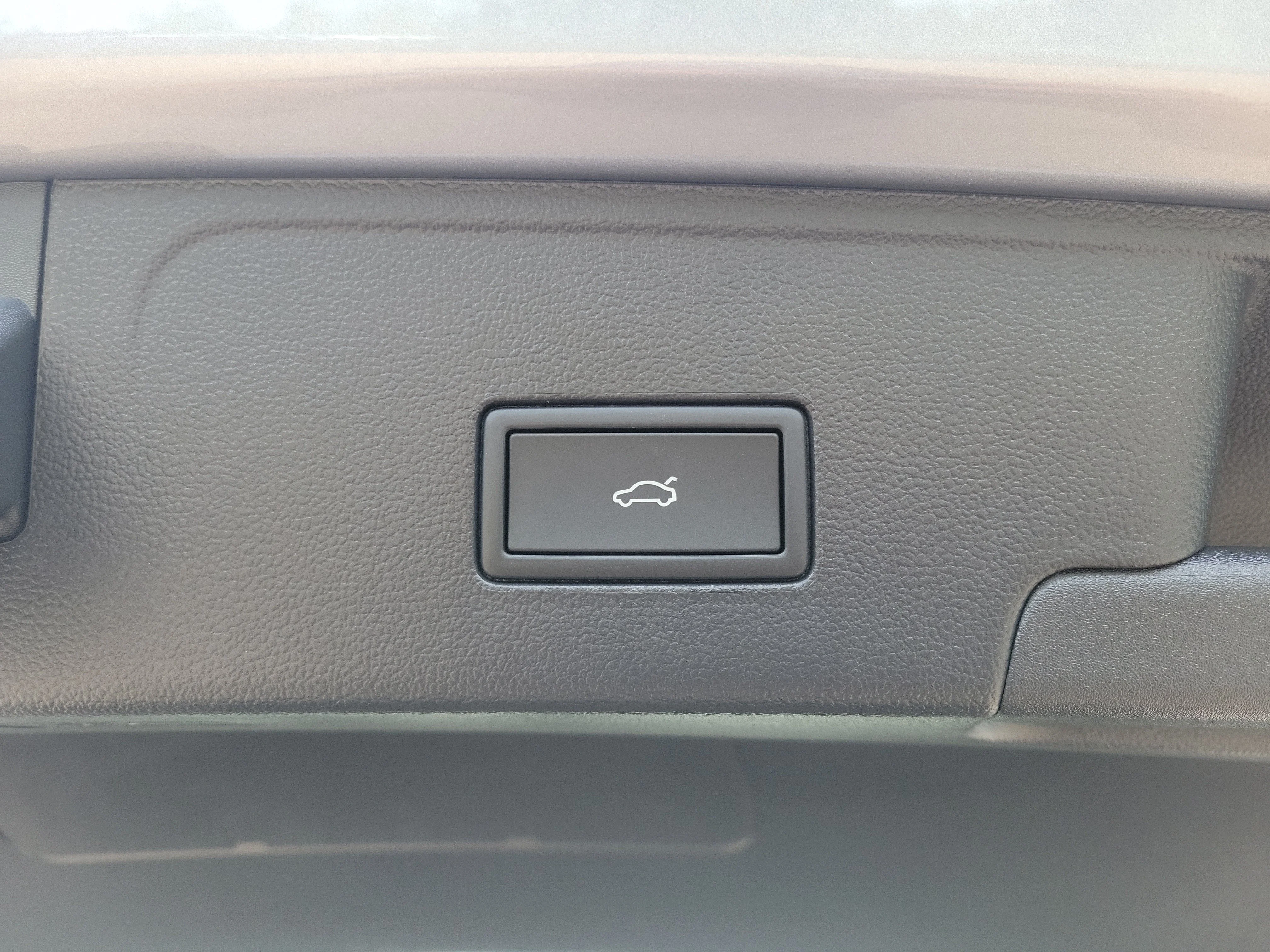 New 2026 Silver Volkswagen 2.0T SEL Premium R-Line image 8