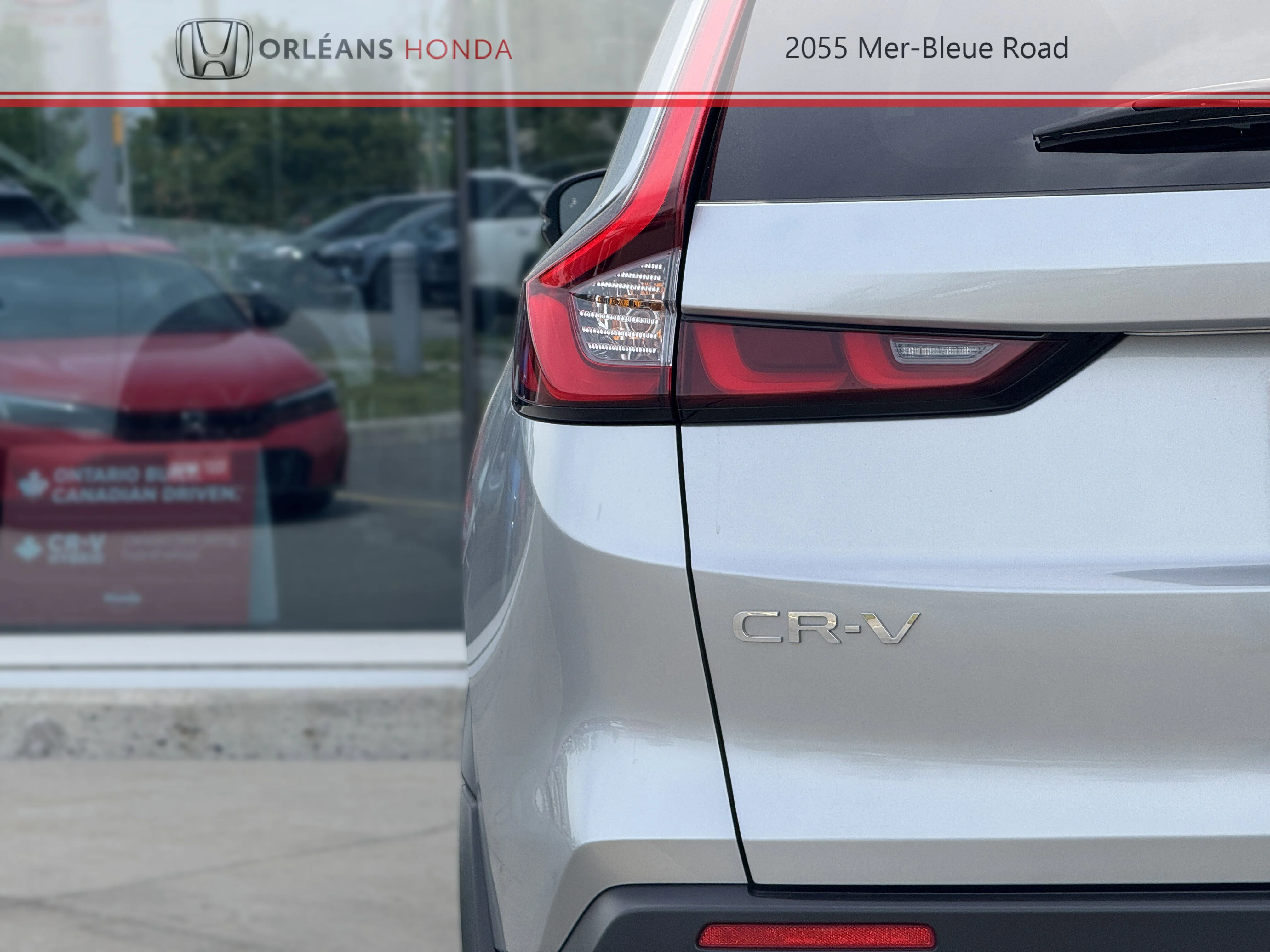 Certified Used 2025 Silver Honda LX image 28